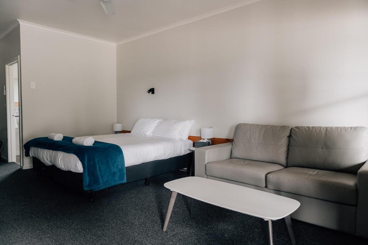 Port Albert Motel Екстер'єр фото